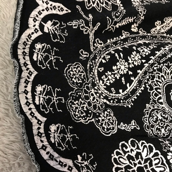 Almost Famous Off Shoulder Black Top - Picture 7 of 8